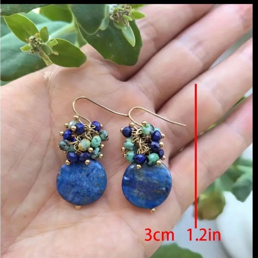 Elegant Blue and Green Beaded Earrings - Picture 10 of 12